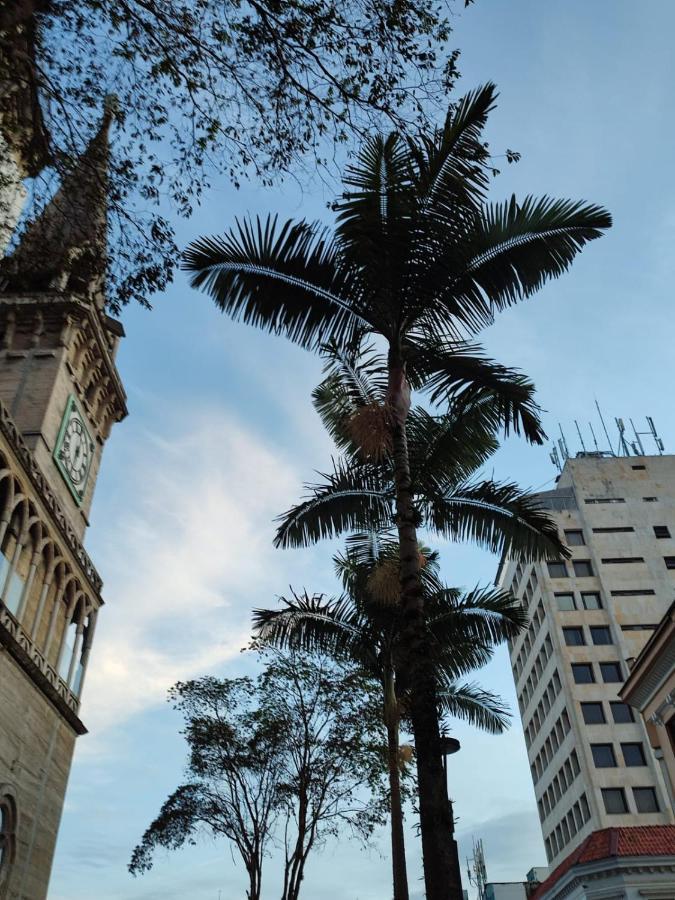 Hotel La Republica Manizales Ngoại thất bức ảnh