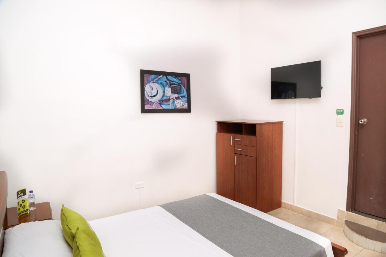 Hotel La Republica Manizales Ngoại thất bức ảnh